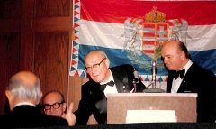 HA-Photos-C-1985-082