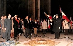 HA-Photos-D-1986-102