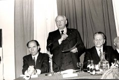 HA-Photos-D-1986-105