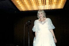 HA-Photos-J-1987-185