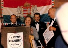 HA-Photos-K-1985-071