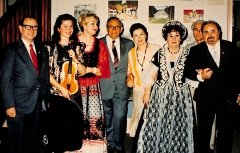 HA-Photos-Seperate-IV-Box-small-191