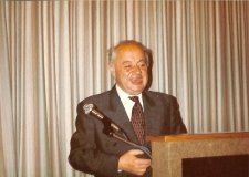 HA-Photos-Seperate-IV-Box-small-436