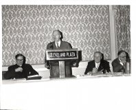 HA-Photos-U-1975-072